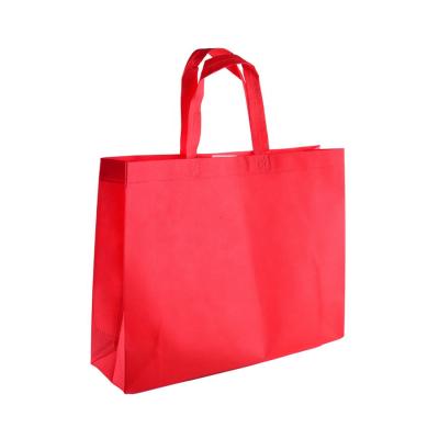 China Recyclable Rope Handle Promotional Gift Custom Print Shopping Non Woven T Shirt Bag for sale