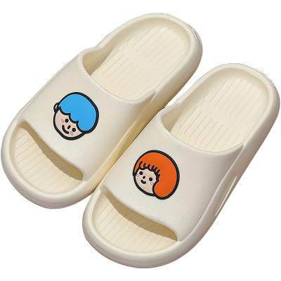 China Breathable Slippers Summer Mens Womens Beach Slides Ladies Flip Flops Cartoon Bear Boys Girls Lovers Lodge Outdoor Sandals Bathing Shoes for sale