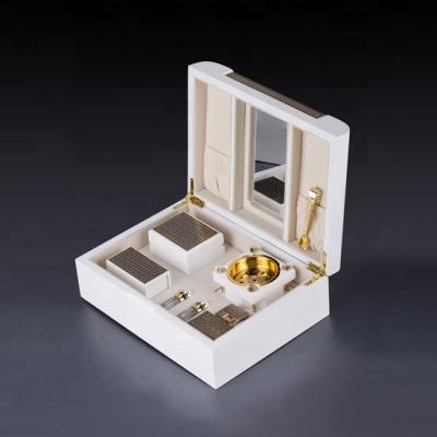 China 2018 New Design Handmade Luxury Wooden Packaging Crystal Perfume Bottle Box Set [M104] for sale