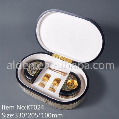 China Circular Shape Handmade New Design Luxury Perfume Wooden Box, Crystal Perfume Bottle, Essential Oil Gift Set for sale