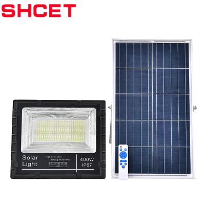 China Warehouse flood light CET-105A 100w 200w 300w 500w 1000w outdoor rechargeable solar led light flood light for sale