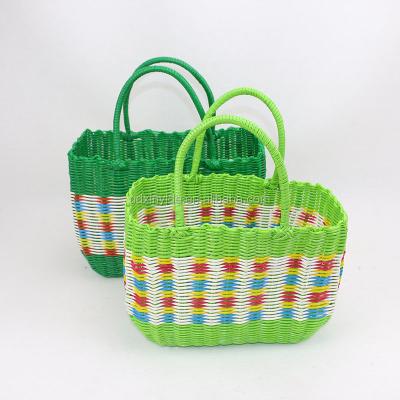 China Sustainable Customized Colorful PP Rope Basket Straw Beach Basket for sale