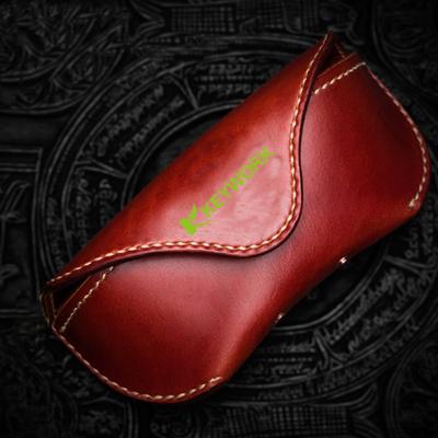 China Retro oilskin PU Leather  Holder Box Eyewear Packaging Custom Logo Sunglass Case for sale