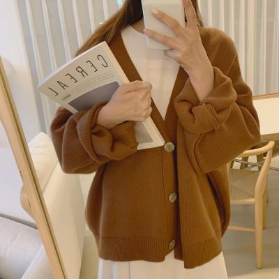 China Anti-pilling solid color One-size knit cardigan sweater coat ladies V-neck short cardigan sweater coat for sale