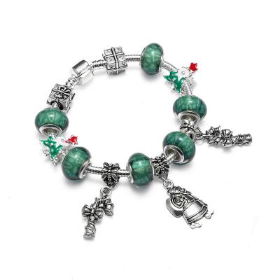 China FASHIONABLE Big Hole Beads Christmas Tree Gift Box Santa Bracelet Gift Green Beads Snake Bone Chain for sale