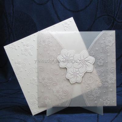 China White Handmade Europe Lace Bow Flower Design Elegant Wedding Invitations for sale