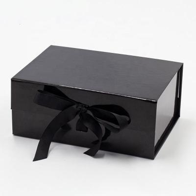 China Custom Recycled Materials Elegant Glossy Black Rigid Deep Fordable A5 Gift Box With Magnetic Closure for sale