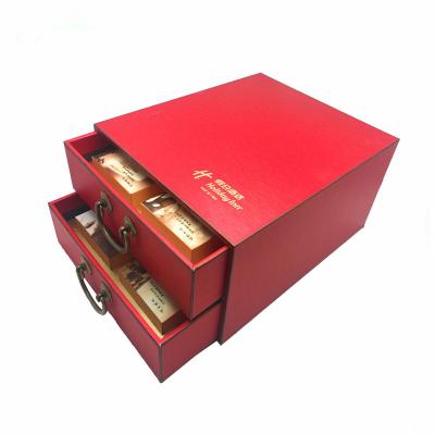 China Recycled Materials Moon Cake Box 8 Lattice Moon Cake Gift Box With Strong Magnet Can Be Equipped With Handbag for sale