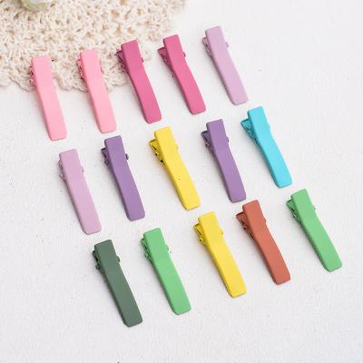 China Decoration best selling 3.5cm lacquered duckbill clip New Fashion Metal Hair Clips Fashionable Female Alloy Color Hair Clips for sale