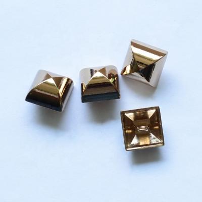 China High Quality Lead Free Bags Garment Use Decorative Metal Alloy Rivets for sale