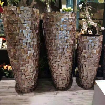 China European Sea Shell Planters Mother Of Pearl Large Shell Vase for sale