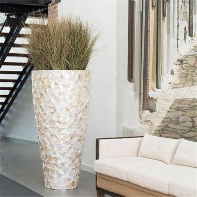 China Nordic Large Sea Shell Planters Pearlescent Broom Vase Flower Pots and Different Size Classic Crafts for sale