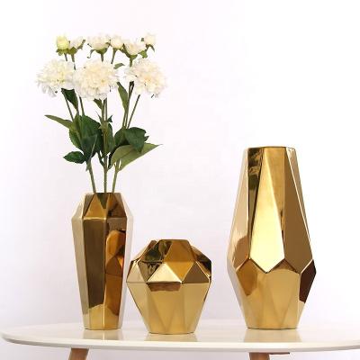 China Luxury Luxury Gold Table Centerpiece Wedding Flower Vase For Wedding Decoration for sale