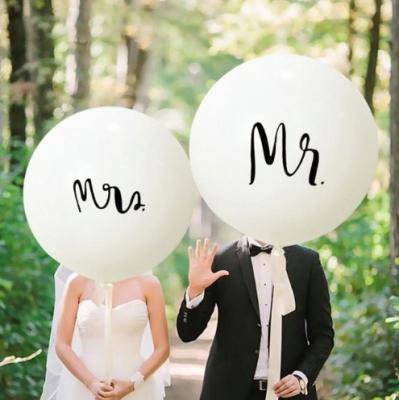 China 36 Inch Giant Latex Festival Decoration Balloons Pinrted with Mr. or Mrs. with Tassels for Wedding Decorations for sale