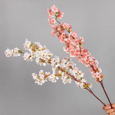 China Best Quality Durable 1 Meter Japanese Silk Cherry Flowers Wedding Decoration Cherry Blossoms for sale