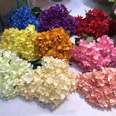 China Long Lasting Hot Sale 5 Branches Multi Color Hydrangea Artificial Flower Arrangements for sale