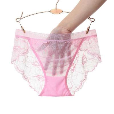 China Hot Selling Women's Underwear Lace Bikini Panties Europe USA Size Silky Comfortable Lace Briefs Antibacterial for sale