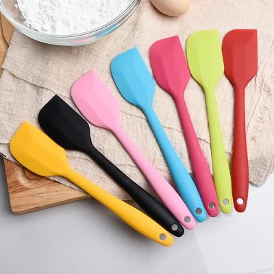 China Disposable Heat Resistant Silicone Scrapers Baking Tool With 9 Color Options for sale