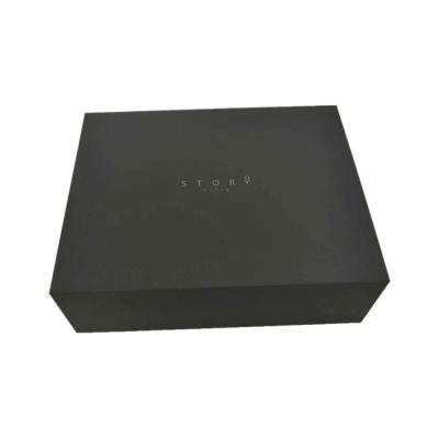 China Recycled Materials Custom Gift Paper Packaging Box With Magnetic for sale