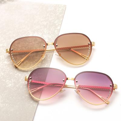 China 2021 Brand Designer Sunglasses Women Steampunk Luxury Men Diamond Sunglasses Trendy Oval Shades punk for sale