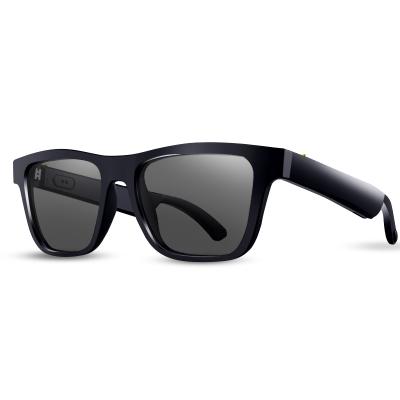 China BLUETOOTH SUNGLASSES Smart Glasses BT 5.0 Radio Headphone Bluetooth Men Women Outdoor Smart Sunglasses 2021 for sale