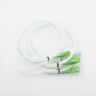 China Blanco G657A2 LSZH del simplex 3m m del solo modo del SC APC de la coleta del cable de fribra óptica en venta