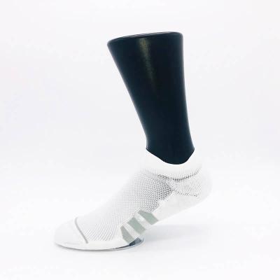 China Viable Custom Design Mens Womens White Ankle Sports Running Socks for sale