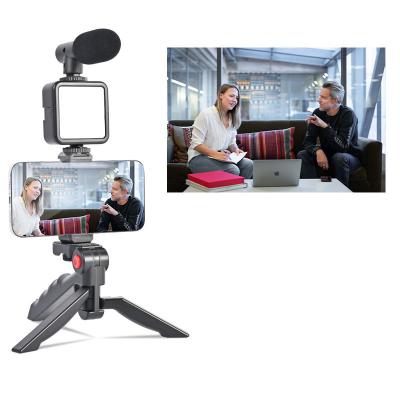 China Tripod Vlog Kit Vlogging Microphone For Phone Fill Light Condenser Microphone Sufficiency New Mini LED for sale