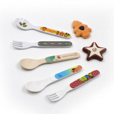 China Sustainable Regular Plastic Tablespoon Melamine Soup Spoon for sale