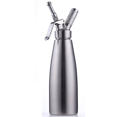 China Viable Whipped Cream Dispenser Stainless Steel Cream Whipper Whipping Siphon With Tips Cleaning Sweep High Quality Whipped Cream Dispen for sale