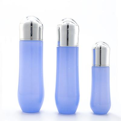 China Personal care glass bottle cosmetic set--luxury skincare packaging container manufacturer--new design with pump&spray&silver cap for sale