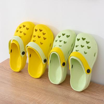 China Foam Summer Hole Shoes EVA Garden Shoes Girls Hollow Cute Beach Shoes Non-slip Breathable Sandals for sale