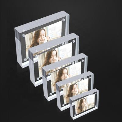 China office & Wholesale Home Decoration Clear Acrylic Magnetic Photo Frame Crystal Photo Frame for sale