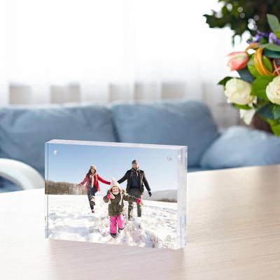 China Home Advertising Transparent Wooden Base T Shape Acrylic Magnetic Sign Holder for sale