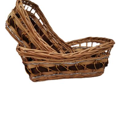 China Handmade China Willow Wicker Basket Gift Basket Wood Scrap Flower Basket for sale