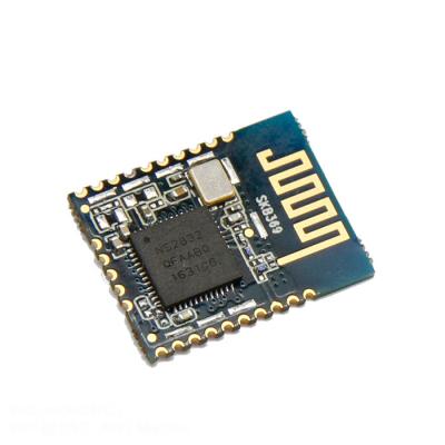 China Multiprotocol Nordic beacon SKYLAB Bluetooth Low Energy BLE bluetooth nRF52832 module for sale