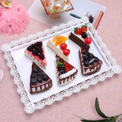 China Viable New Arrival White Metal Cake Display Dish Wedding Cake Stand Dessert Display Dish for sale