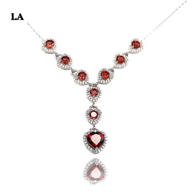 China Silver 925 silver romantic fashion multi-love heart garnet necklace women's high jewelry for sale