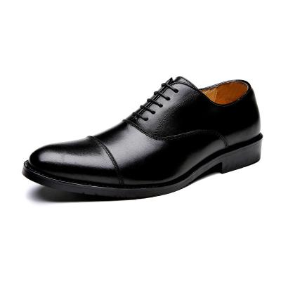 China Oxford Leather Shoes 2022 New Size Men's Business Shoes Breathable Over The Dress Crescent Leather Hat for sale