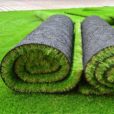 China Custom PP+PE QINGZHOU Size Long Supermarket Lawn Mat Artificial Grass Wall Decoration Artificial Grass for sale