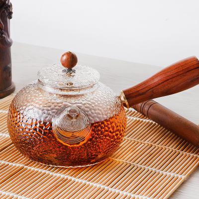 China Borosilicate 300ml Glass Tea Set High Viable Exotic Glass Teapot Glass Jar With Wooden Handle for sale