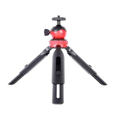 China ABS Amazon Hot Sale Plastic Live Broadcast Tik Tok Photography Artifact Selfie Stick Selfie Stick Camera Tripod for sale