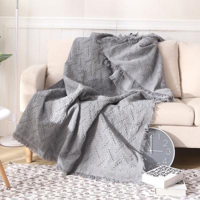 China PORTABLE home deco outdoor travel go hike picnic rug woven jacquard solid plain throw blanket for sale