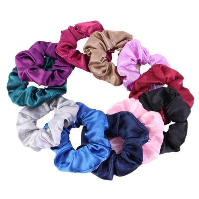 China 2021 Uron brand fashion scrunchie famous brands velvet hair scrunchies designer colorful silk scrunchies for sale