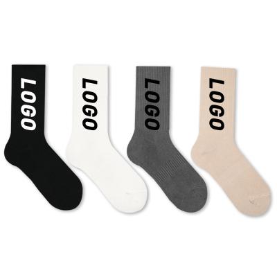 China 100% OEM crew sports men's socks cotton embroidery logo socks QUICK DRY custom design bamboo socks for sale