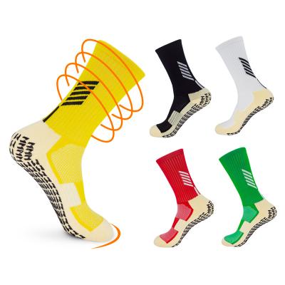 China QUICK DRY High Quality Fashion Sports Men Anti Slip Tube Trampoline Knocks Soccer Football Sports Grab Socks For Men for sale