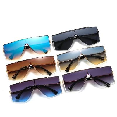 China 2022 New Fashion Men's Brand Designer Luxury Gradients Lens Alloy Metal Frame Black Oversized Quality Shield Sunglasses for sale