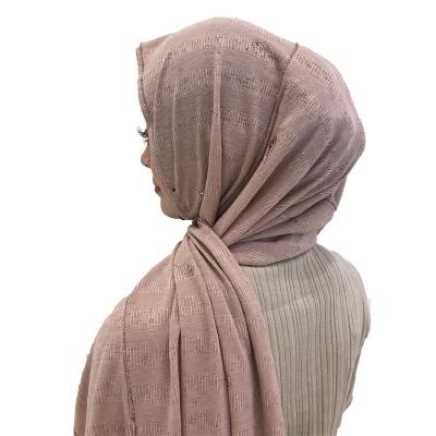 China 2020 New Polyester Long Turban Diamond Knit Scarf Premium Muslim Women's Hijab Shawl Soft Warm for sale