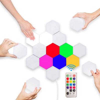 China Modern Hot Selling RGB DIY LED Honeycomb Light Decoration Remote Control Hexagon Smart Wall Lamp for sale