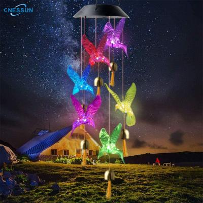 China Theme Park LANDSCAPE Garden LED Lamp Hummingbird Waterproof Hanging Solar Wind Chimes Color-Changing Lights for Patio Garden for sale